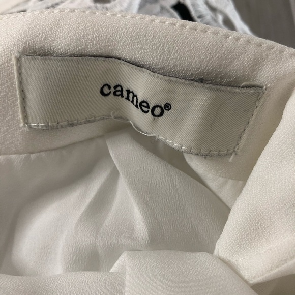 Little White Dress with gipur details. Cameo - Picture 8 of 10